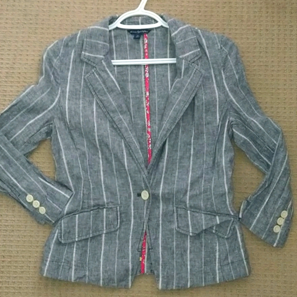 American Eagle Blazer top